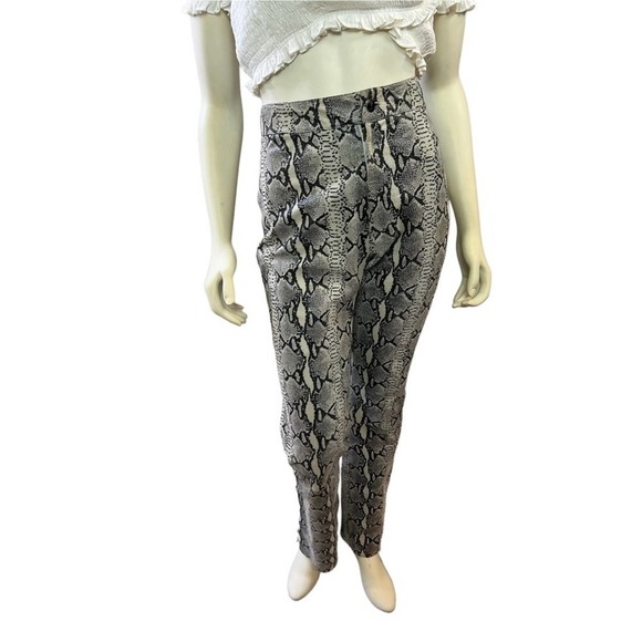 Pelle Studio Pants - Pelle Studio Wilson Python Leather Pants Size: 30
